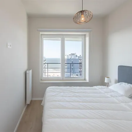Serene With Mountain View Apartmán Ostende